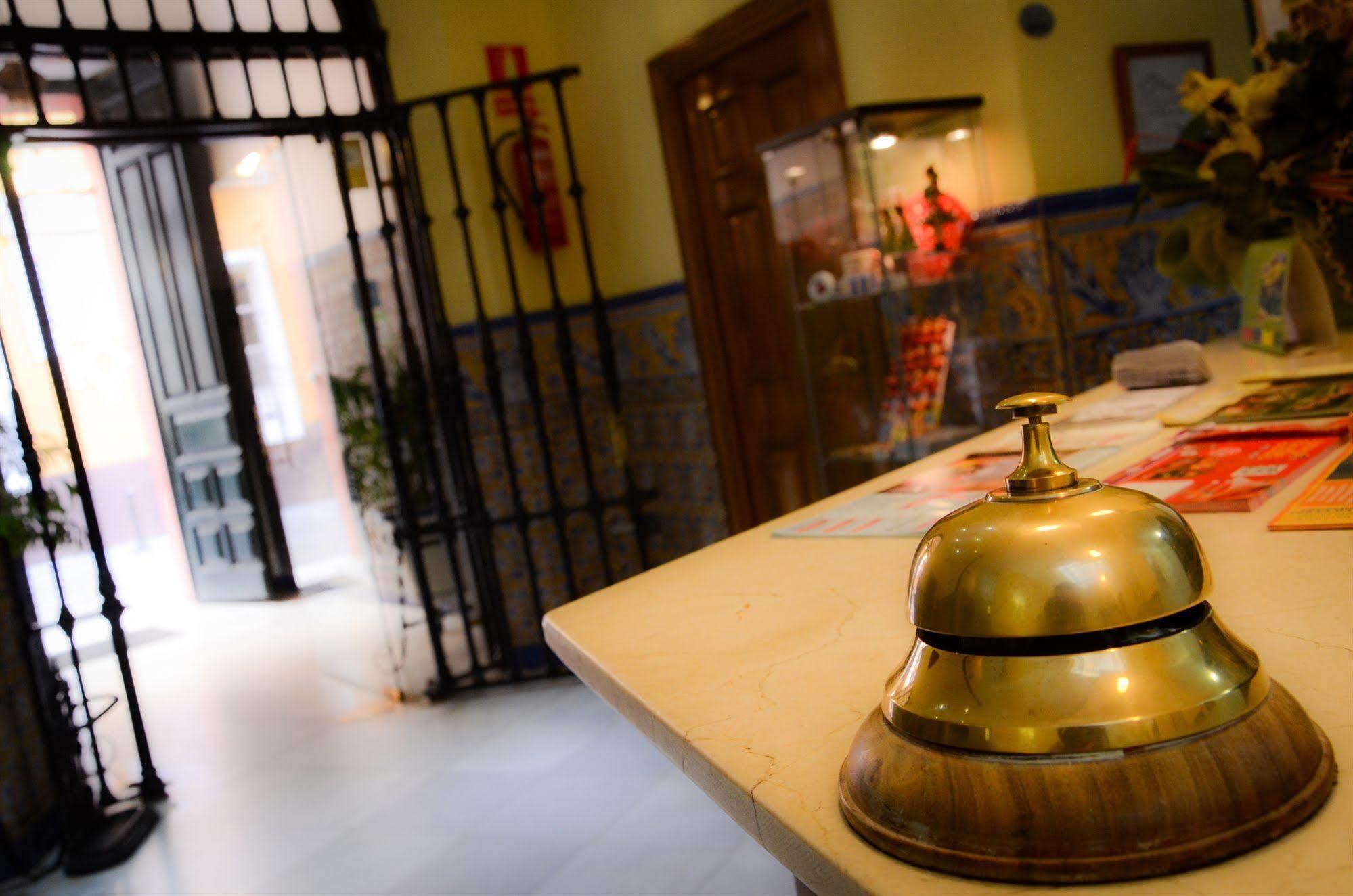 Hotel Londres Sevilla Eksteriør bilde